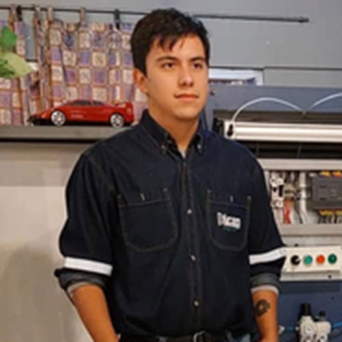 Tec. Andrés J. Ayala L. (CBBA)