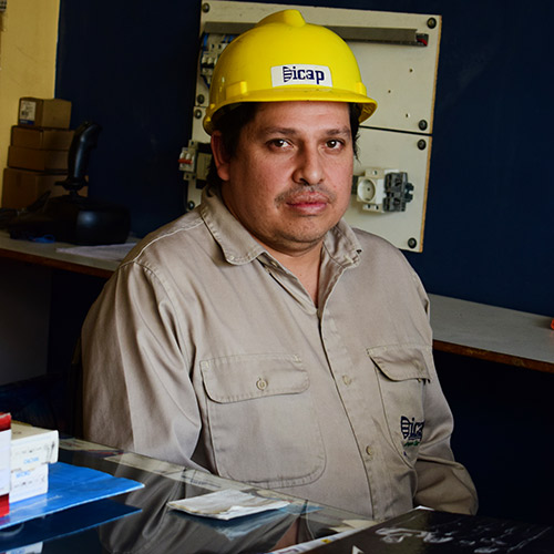 Tec. Manuel Sanjinez A. (CBBA